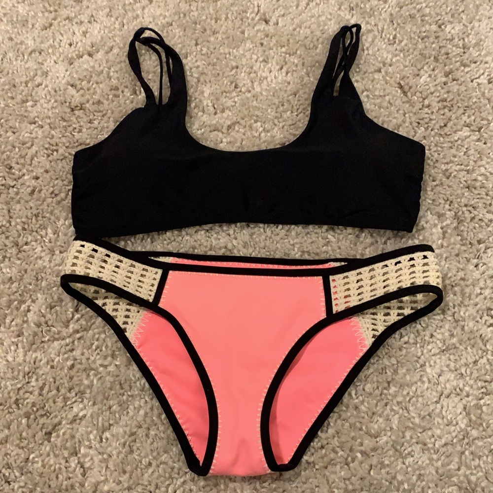 Random black top, VS bottoms